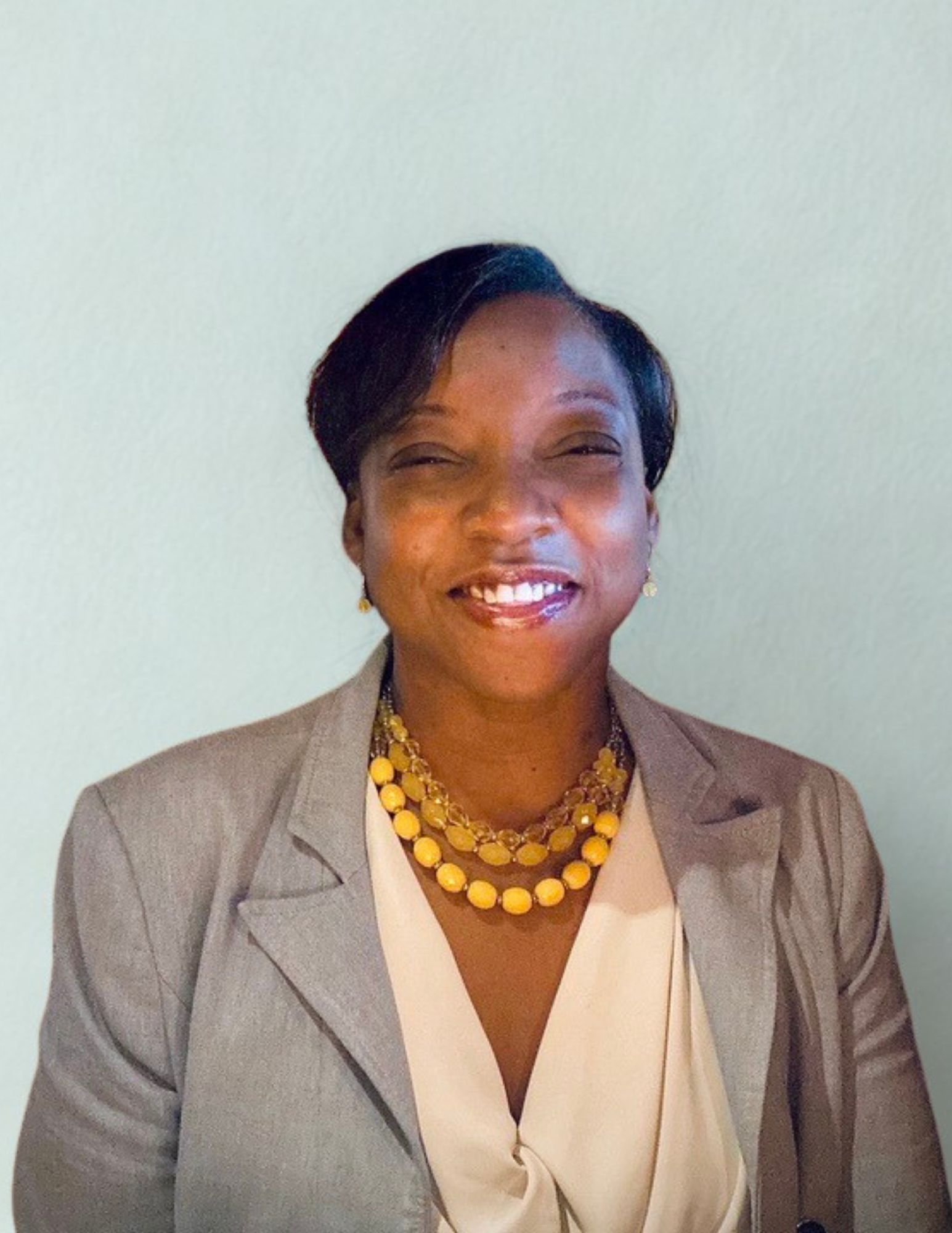 Dyonne Bergeron headshot