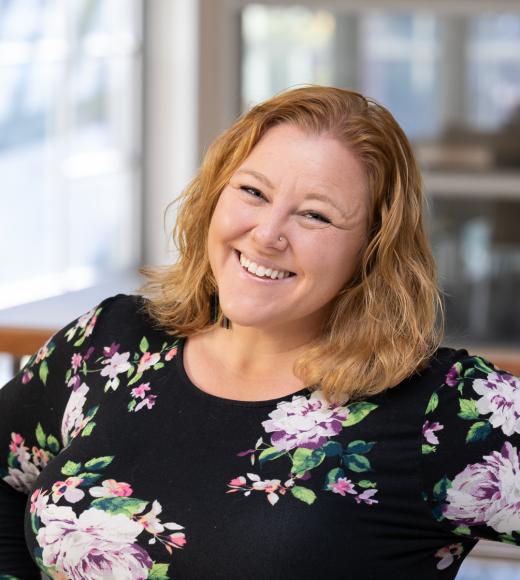 Paula Levitt headshot